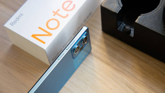 Redmi Note 12 Pro极速版评测：1亿像素影像轻薄手感 千元新选择