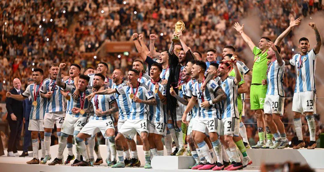 国际足联宣布：对阿根廷队世界杯决赛中的不当行为进行调查！