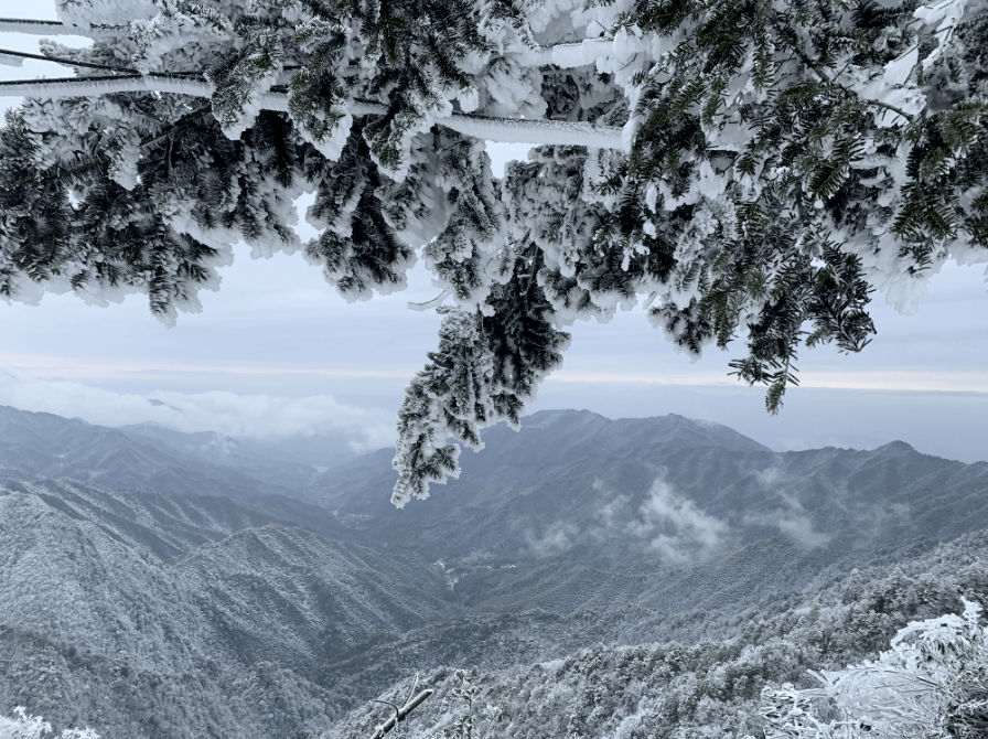 井冈山雪景图片