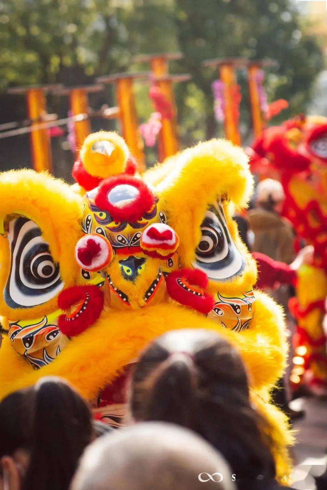 走进欢乐港湾各种特色新年活动瞬间就让人感受到