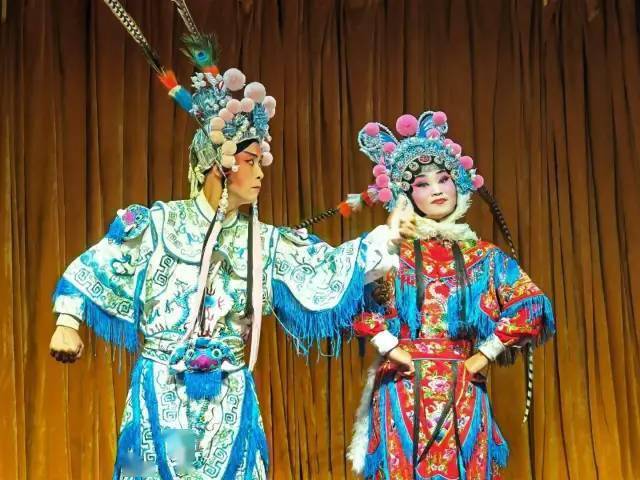 正月初十(1月31日)上午十点:晋剧《龙头拐》下午三点:晋剧《嫁衣案》