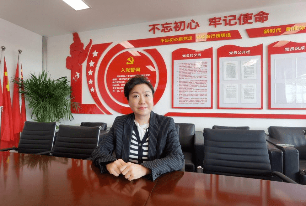 人大代表风采录|刘红梅:扶贫助困暖人心,履职尽责显担当_疫情_防控