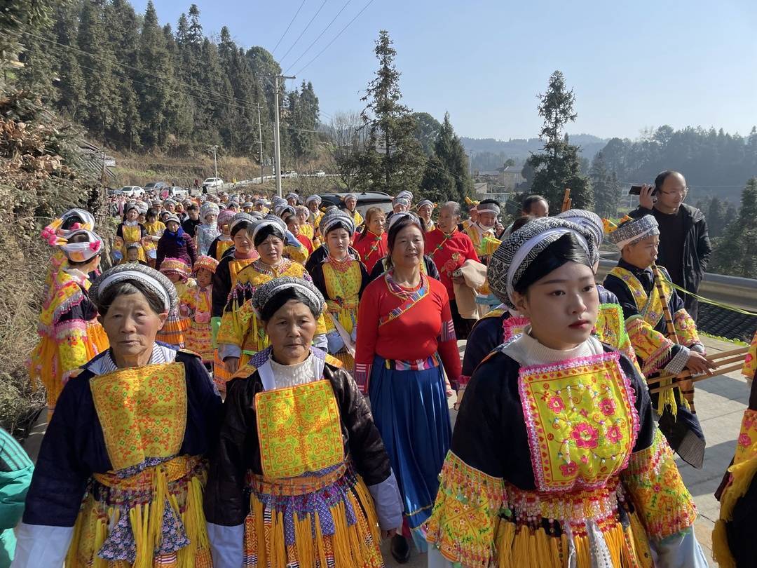 叙永人脚板山图片