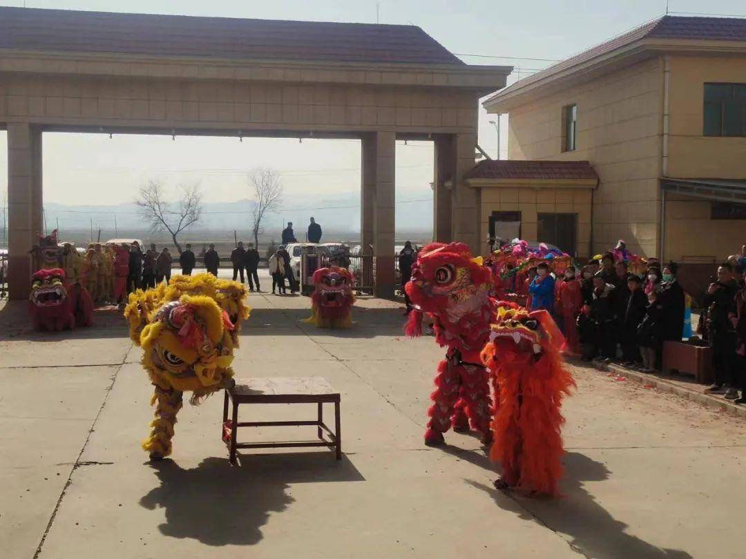 【新春走基层】靖远县三滩镇举办春节社火汇演活动_表演_精神_文化