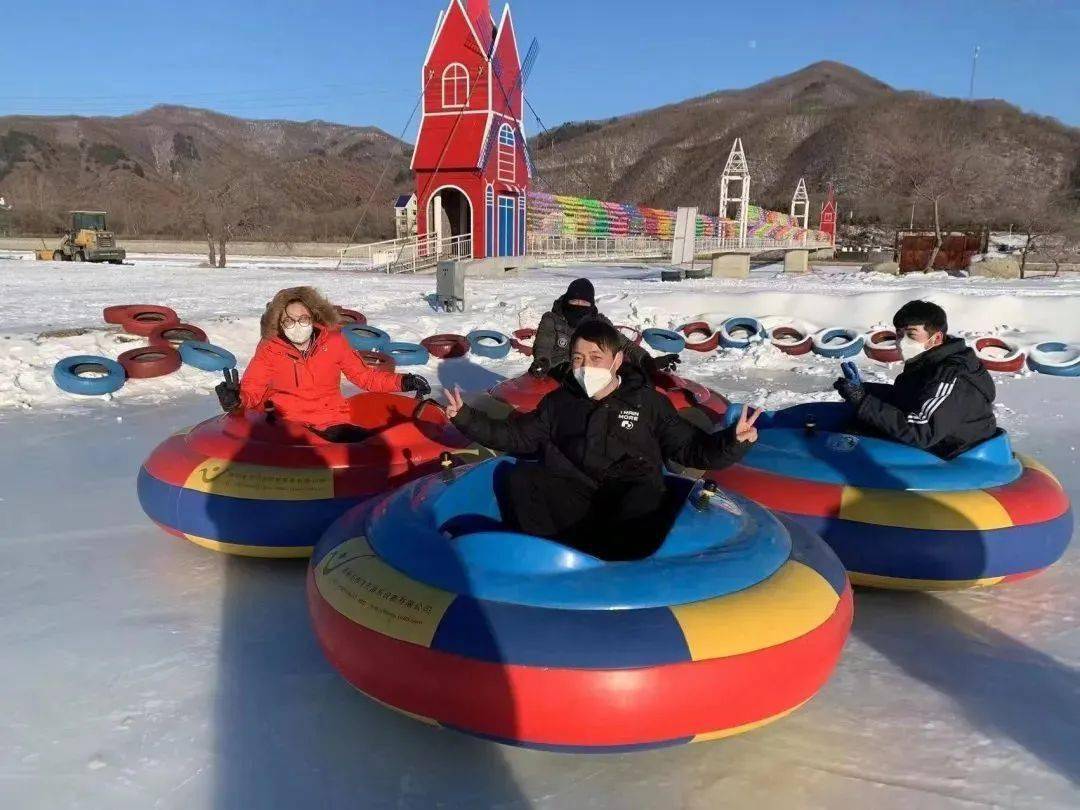 龙井海兰江滑雪场电话图片