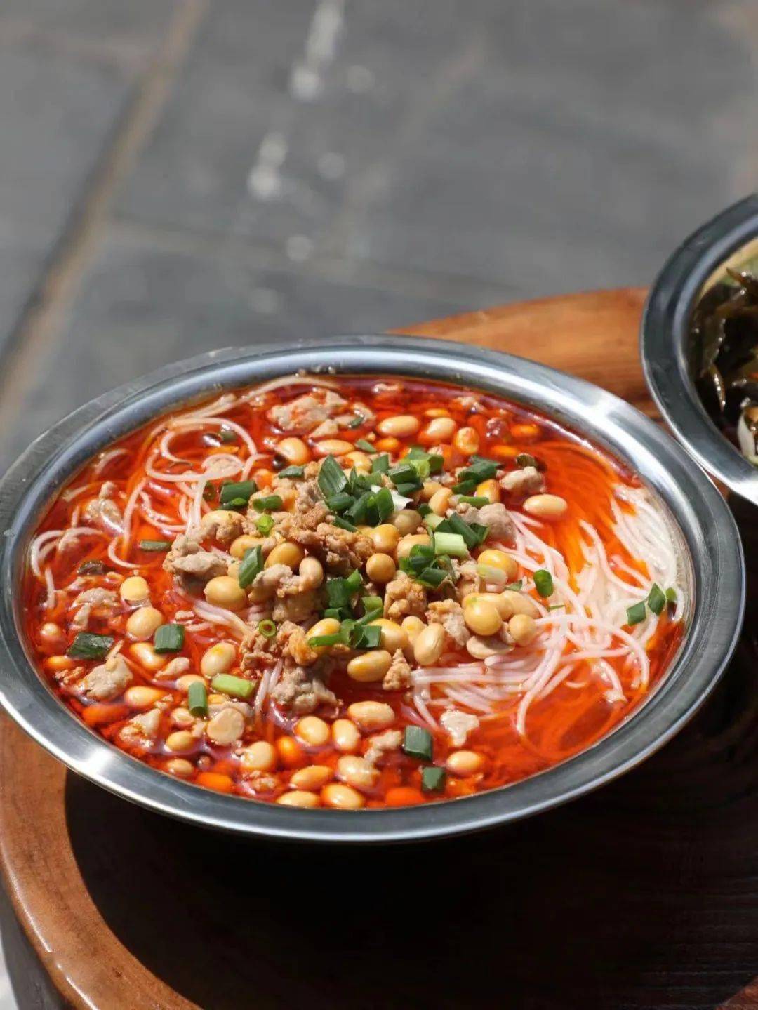 全州红油米粉 小红书@欧妮onisensei南宁人钟爱老友粉和生榨粉.