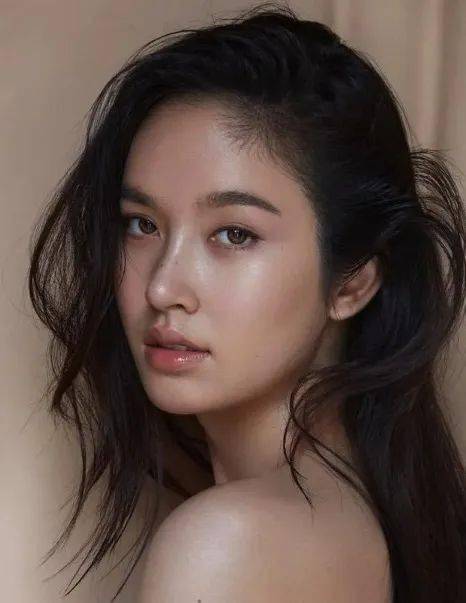 泰国最美变性人即将大婚!老公出自名门_宝儿_海归网_oak