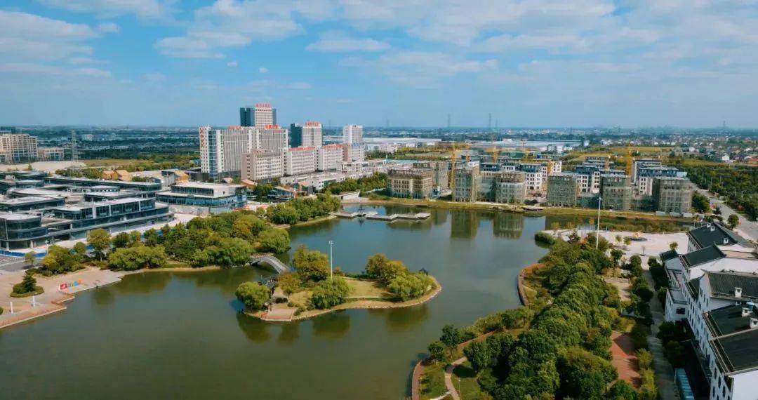 泰兴凤栖小镇,泰州溱潼会船风情小镇成功入选!_创新_科技_面积