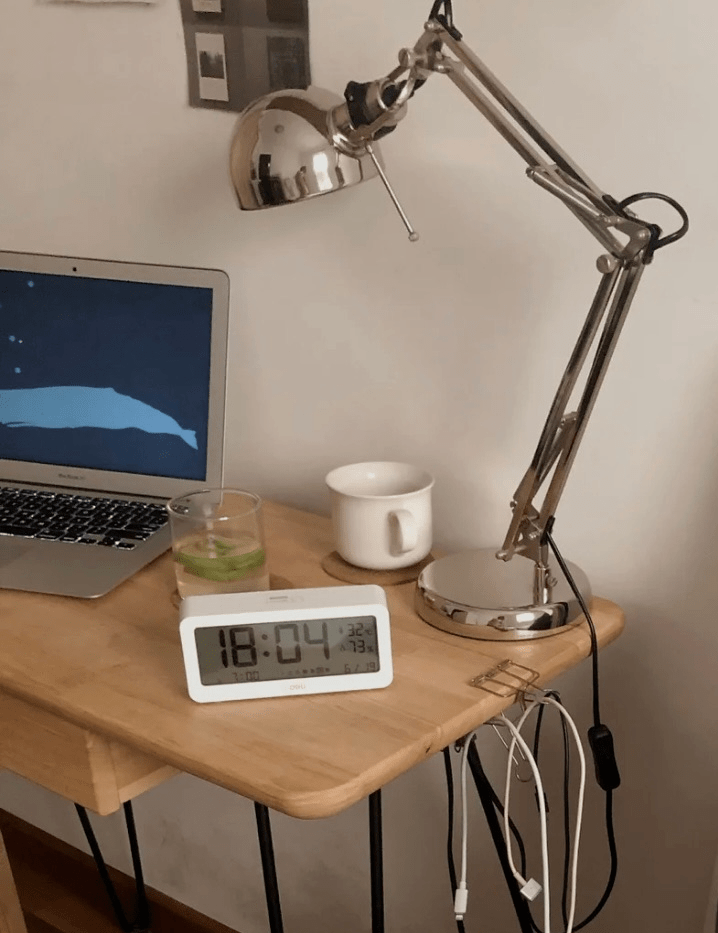 你的生物钟调整好了吗?_校园_英雄_缩影