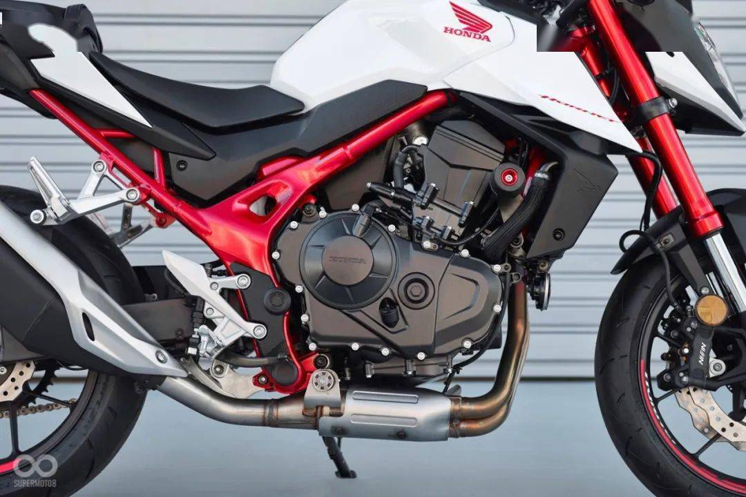 比四缸香吗？本田CBR750R仿赛你看好吗？_搜狐汽车_搜狐网