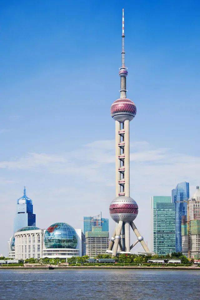 省会城市的标志性建筑_国际会展中心_广场_方圆大厦