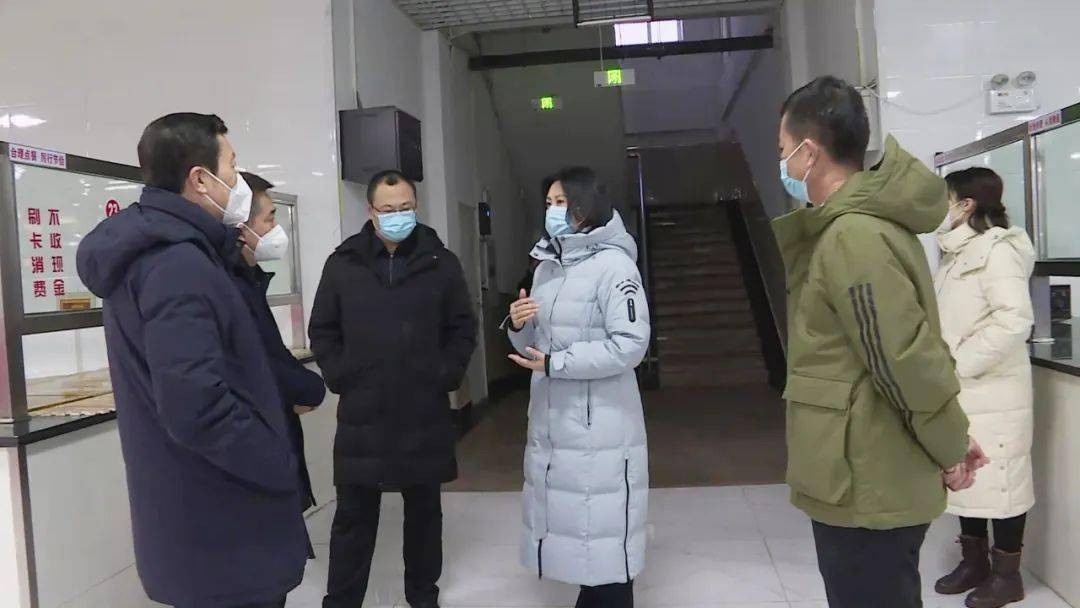 【教育动态】副市长肖爽深入伊春市第一中学开展调研工作_建设_校园