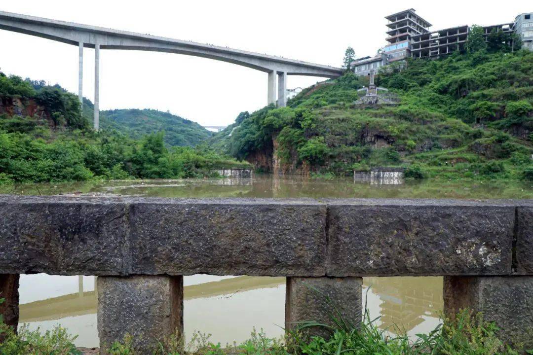 杨家湾镇_石桥_见证