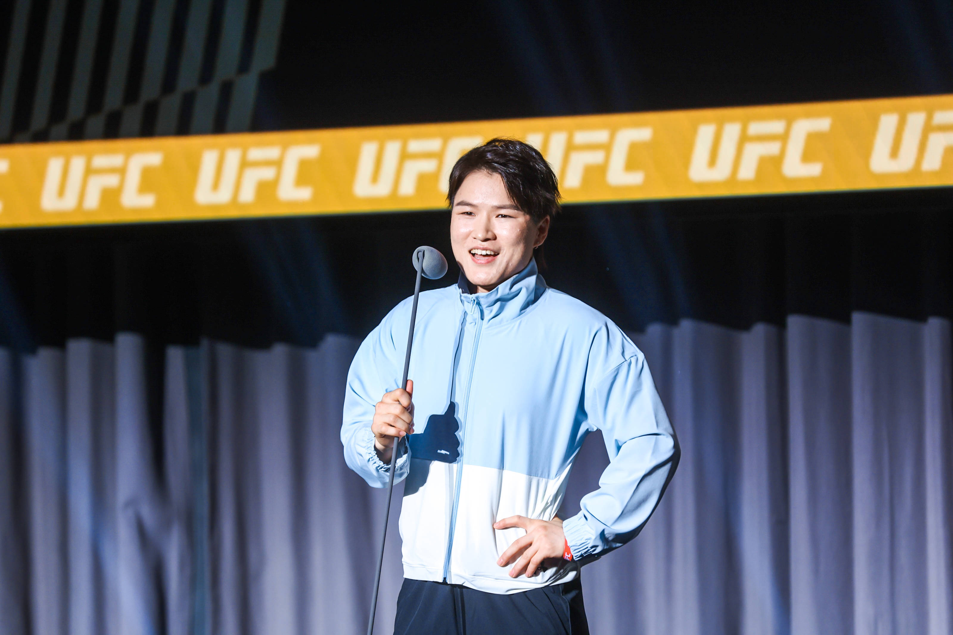 UFC本年将举办中国赛，张伟丽一人拿下三大奖项