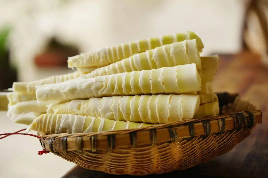 来源:玖姑娘春天的江南处处有春笋的痕迹油焖笋鲜