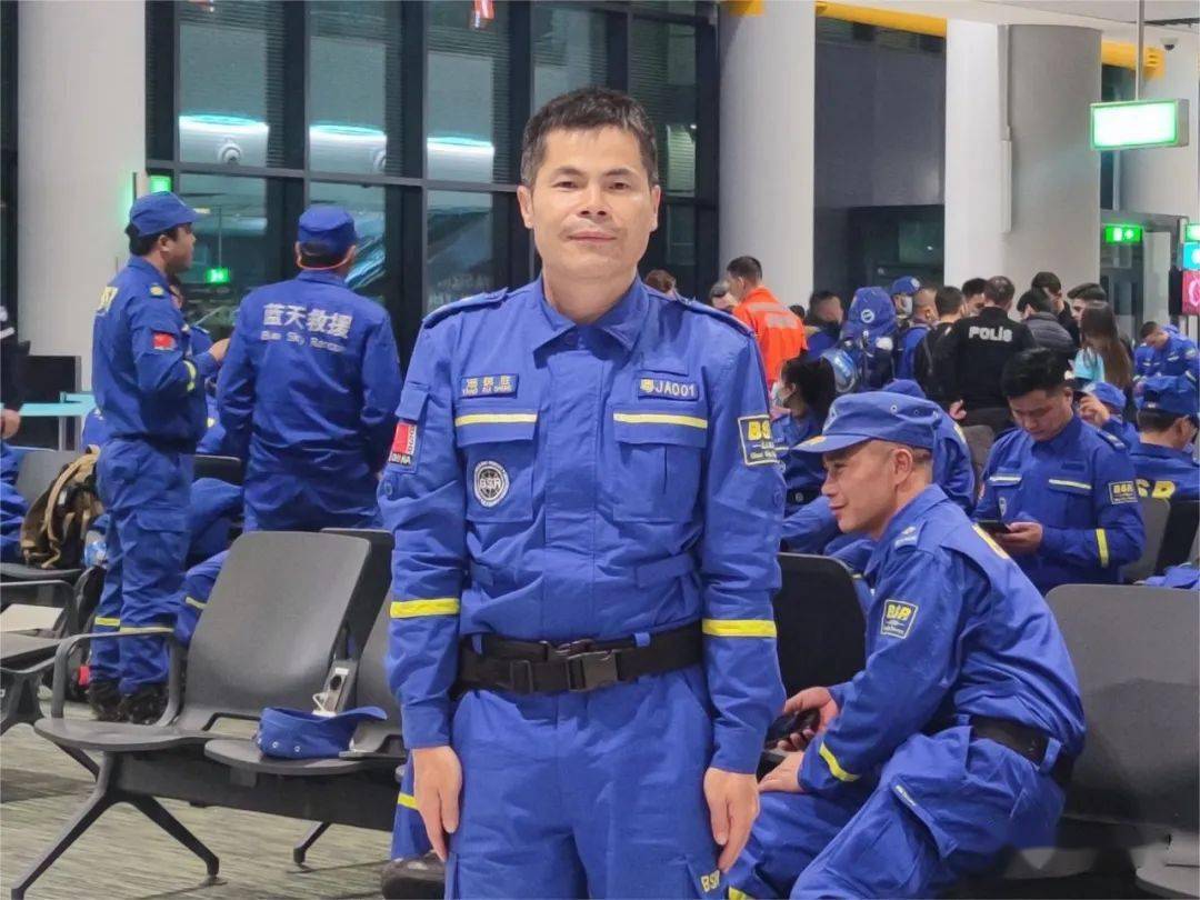 台山蓝天救援队队长讲述土耳其地震现场救援经历_汤锐胜_资质_装备