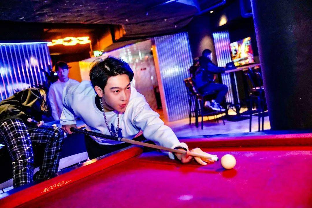 【party king保龄球运动街区】上海4店通用 | 49元享门市价228元单人