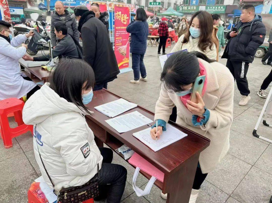 【春风送岗】伍洛镇:春风送岗 就业服务在身边_工作_企业_群众