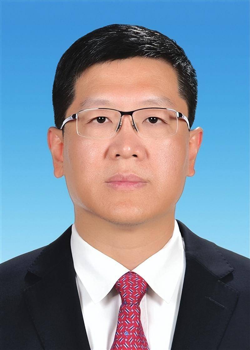 李树起,男,汉族,1962年8月出生,天津市人常务副市长刘桂平分管发展