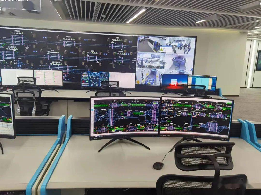 参观学习铁路智能调度指挥研究中心_技术_信号_列车运行