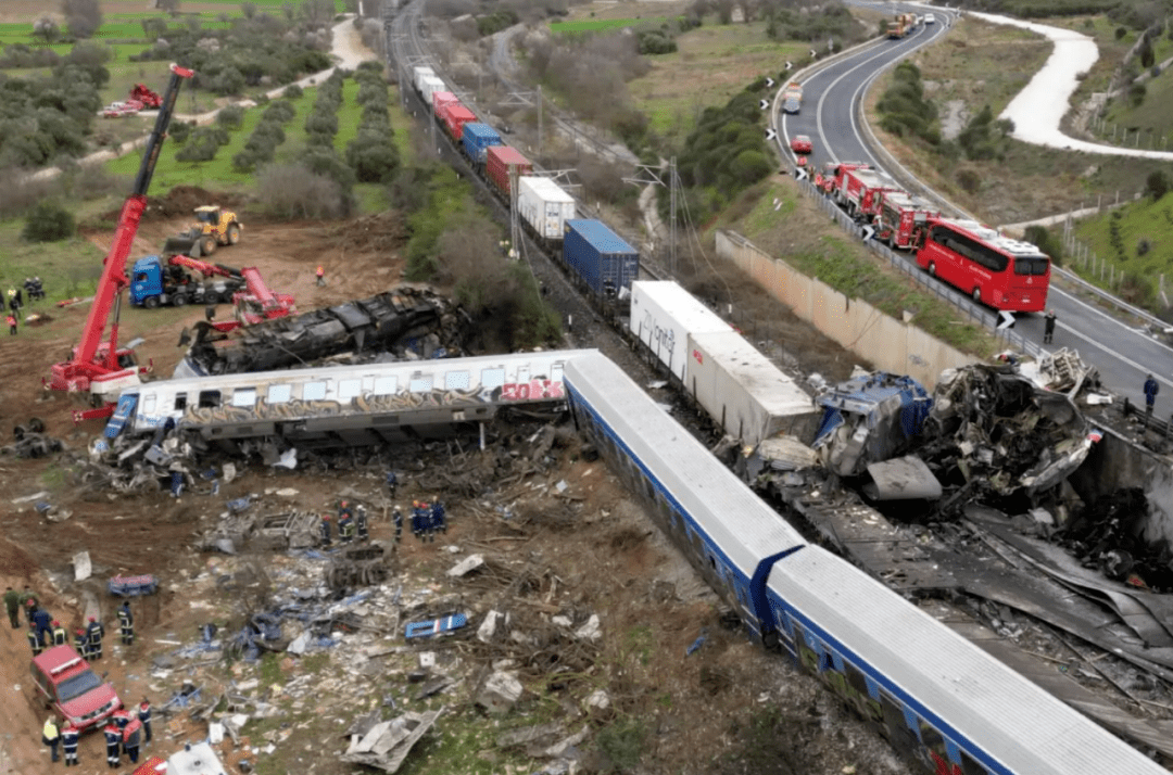 ����!ϣ��������ʷ������������·�¹�,���г���ײ������43�� ...