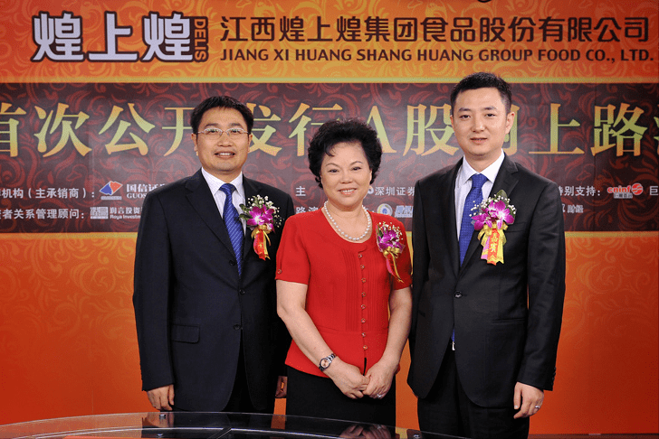 在徐桂芬的亡羊补牢下,煌上煌的口碑最终还是保住了,并且还在2012年