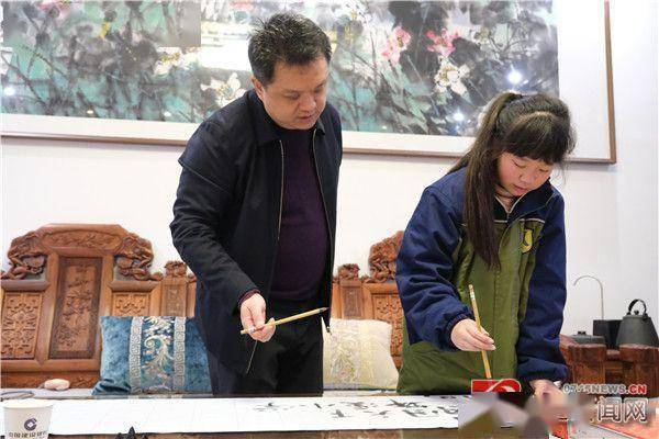 "黑衣哥"廖杰:每位父亲都不想让孩子孤助无望!_怀化_爷爷_男子