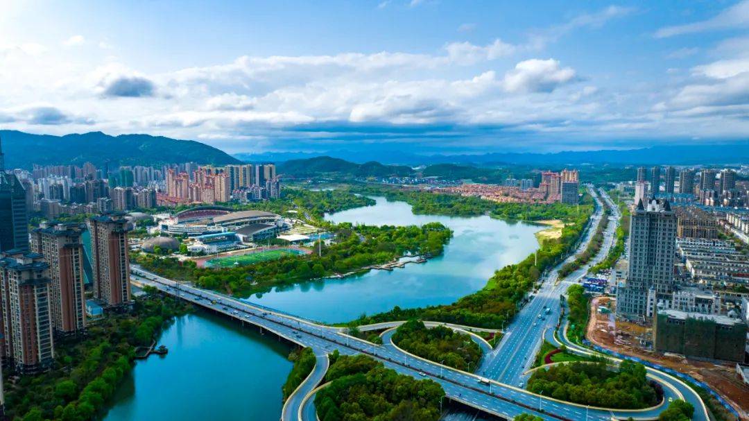 对话全国人大代表,新余市市长徐鸿:最小设区市如何诞生世界级头部企业