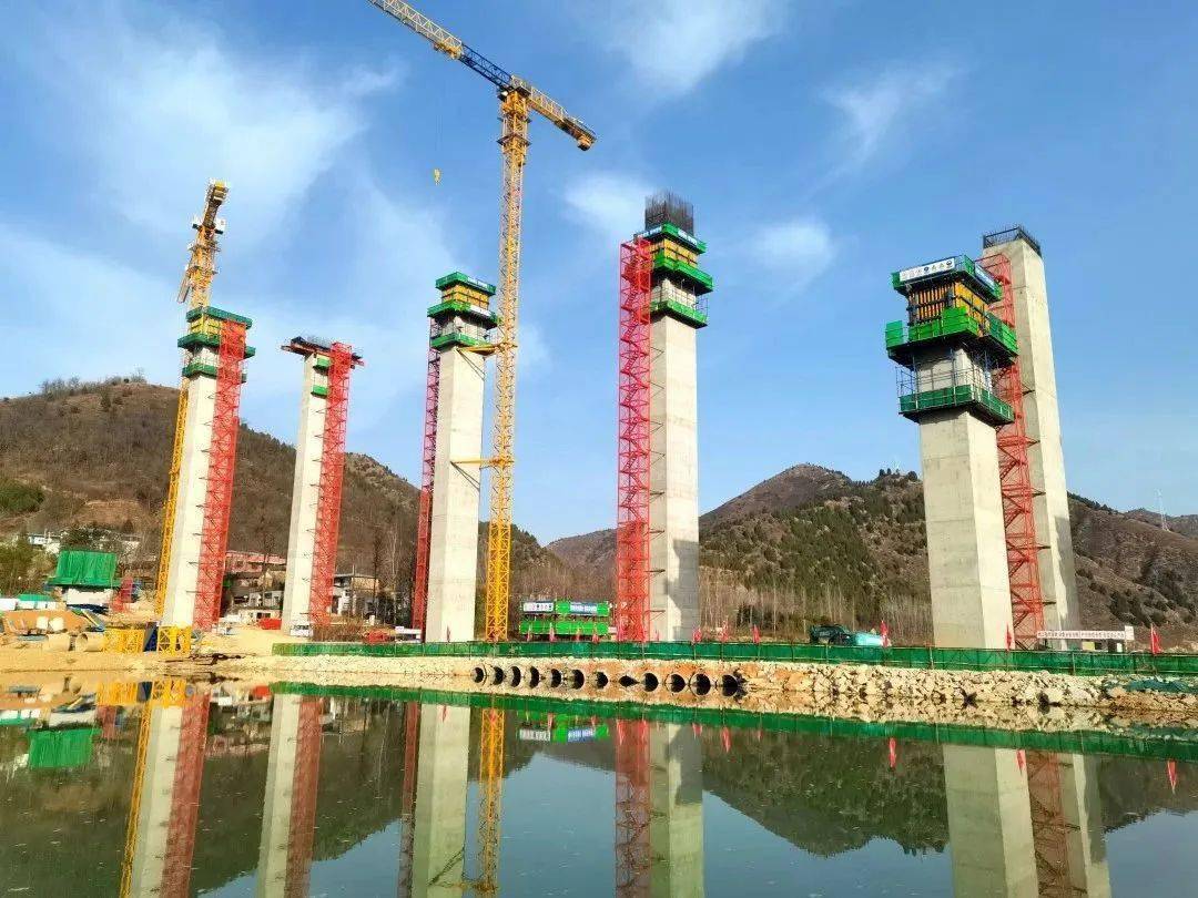 卢洛高速一标段:满工达产鏖战关山_施工_工程_作业