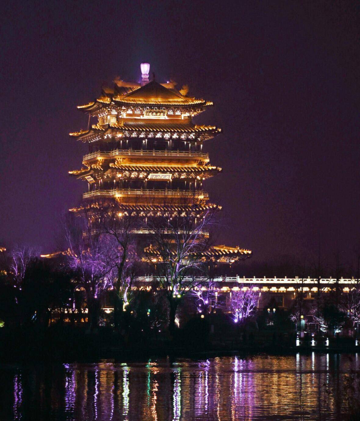 济宁太白楼夜景图片