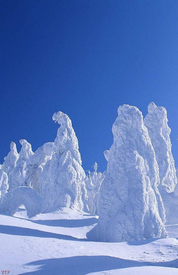 雪山雪景