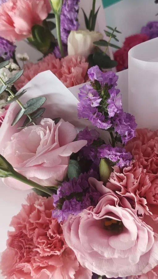 灼灼韶华,绽放"她"力量——庆第113届国际三八妇女节_鲜花_生活_日子