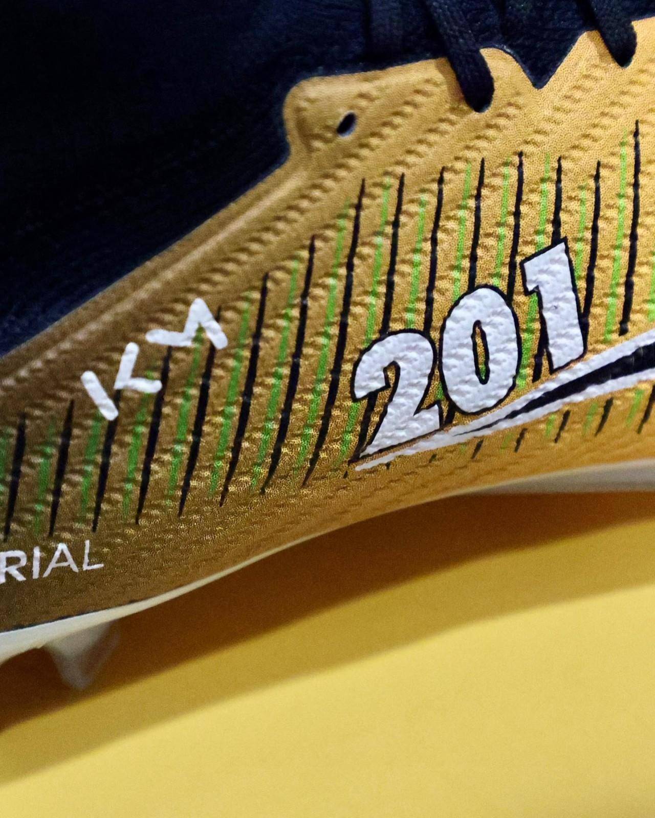 耐克为姆巴佩打造特别版mercurial足球鞋_圣日耳曼_比赛_进球