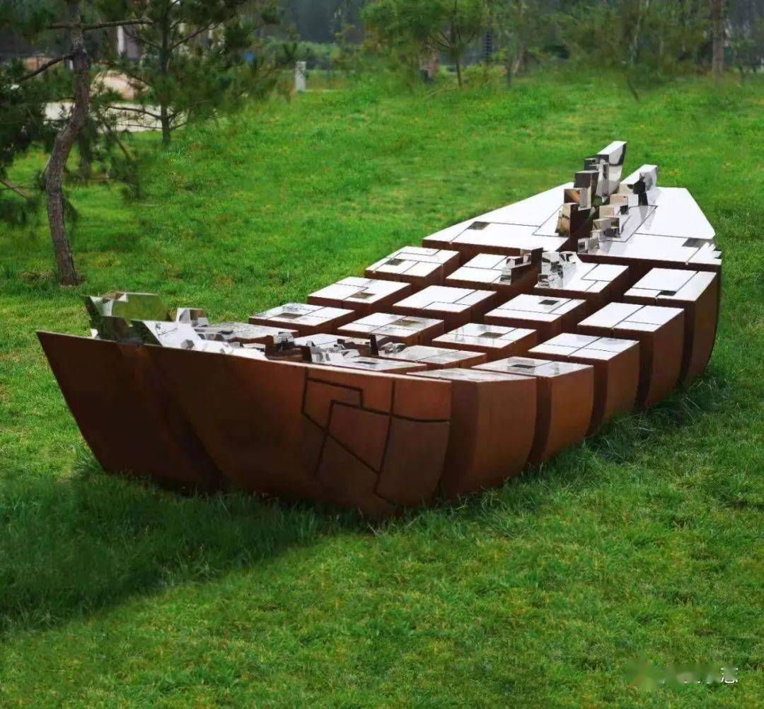 《雕塑》杂志 丨"艺术铸魂·方舟济世"——赵萌艺术作品回顾展"暨学术