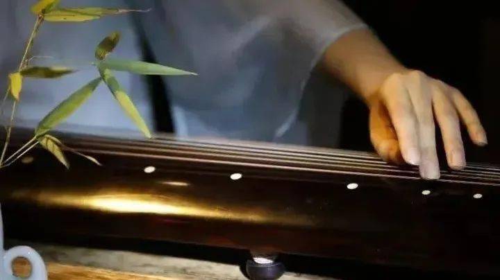 古琴(七弦琴) 古琴的七弦分别叫什么以及琴音分别是什么_民族