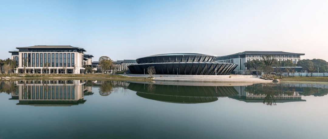 绍兴文理学院,大变!_中心_校园_校门