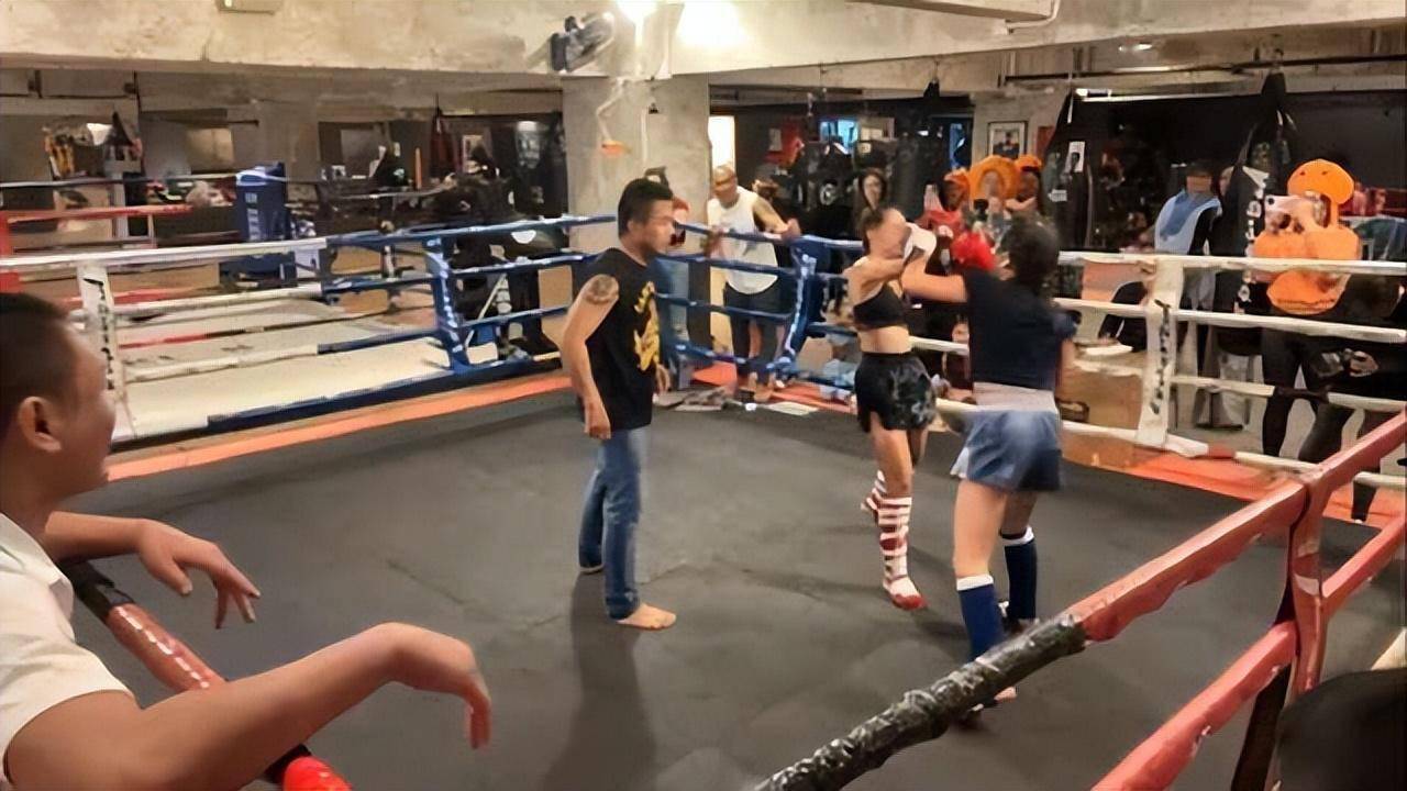 TVB港姐冠军参加拳击比赛被打到流鼻血，赢得比赛，喜欢素颜出镜_搜狐网