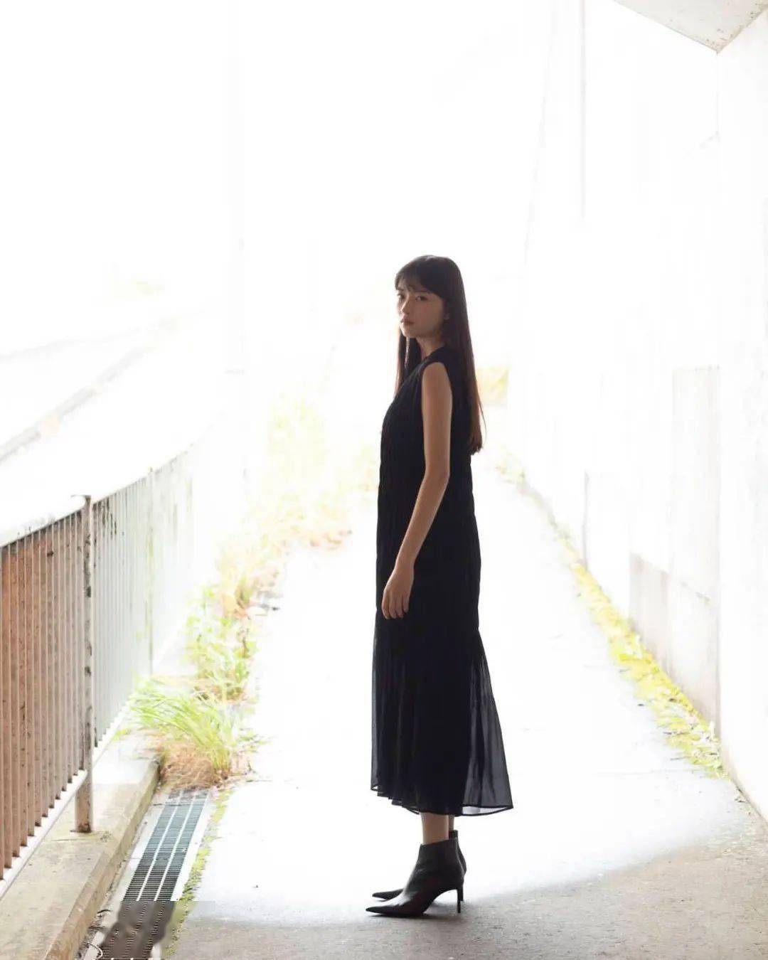 第十一代宝矿力女孩——茅岛水树_黑色_图片_日本