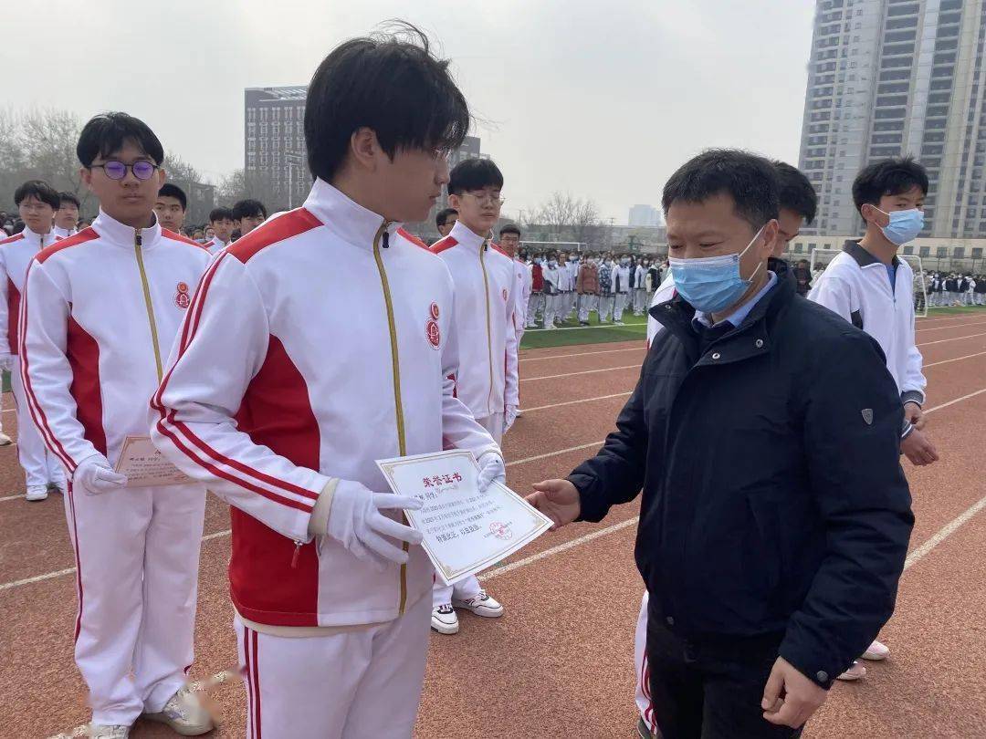 传承国旗班精神,励志责任担当——北师大天津附中国旗班交接仪式特别