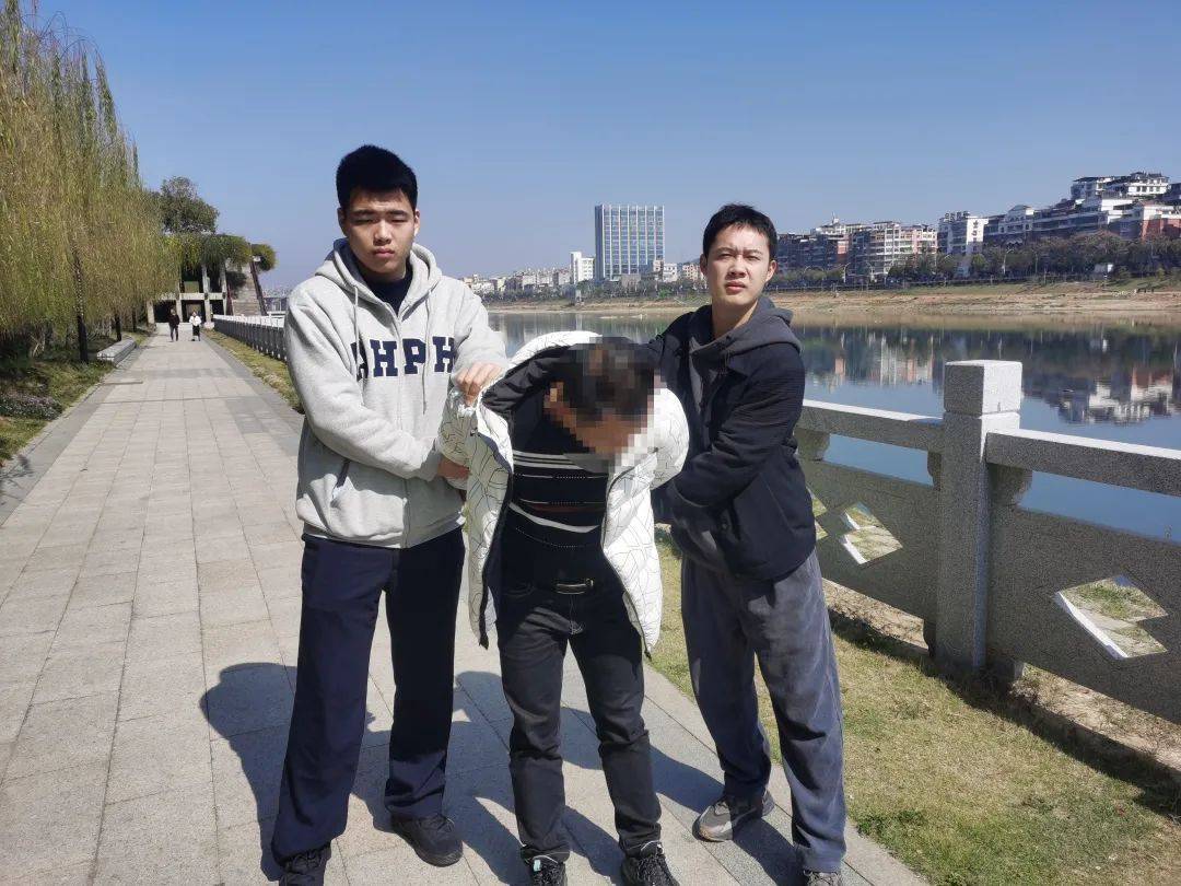 建阳公安"春雷行动"严厉打击出租,出借,出售银行卡,电话卡违法犯罪