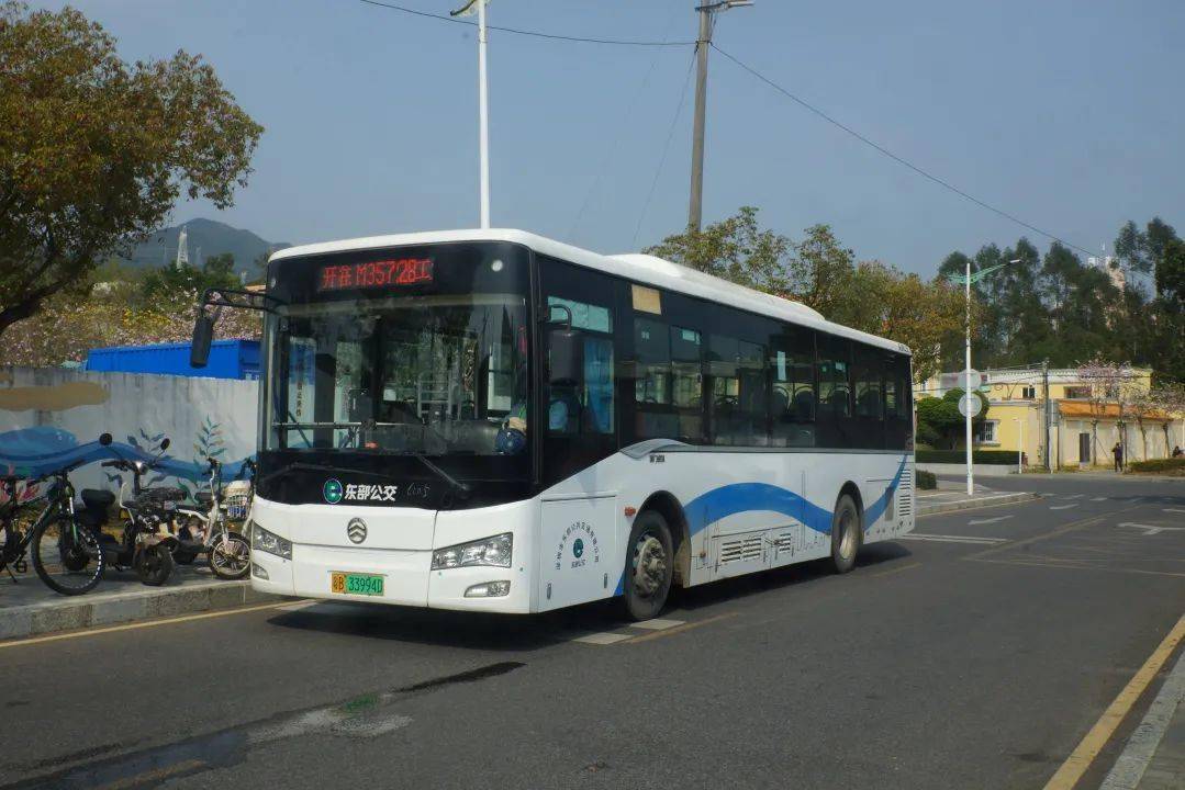 即日起,深圳一跨市公交线路取消停靠凤岗2个站点…_公交停靠站_调整