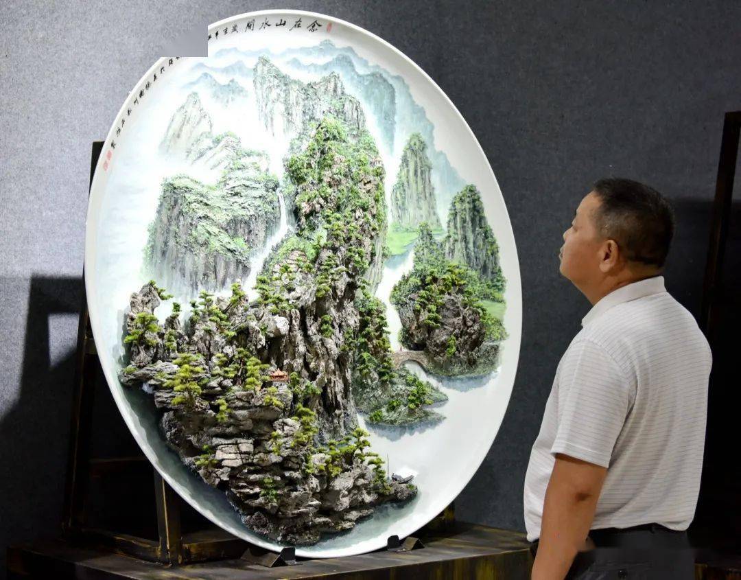 富哥话英德--两件"国宝"级英石碟景_盆景_南山_假山