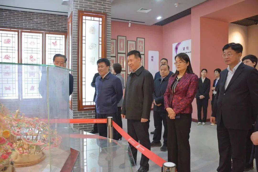 郭青带队在陕西师范大学开展教育强省法治保障专题调研