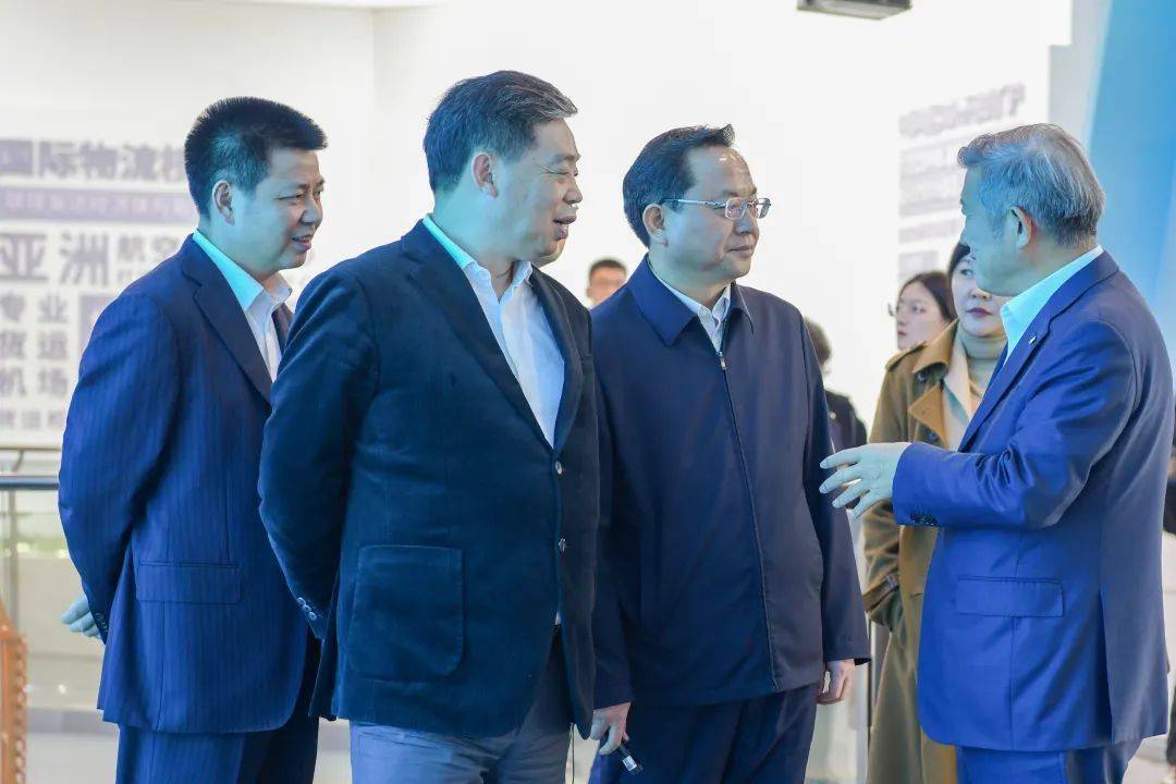 调研省楚商联合会03广西湖北商会换届,杨伟平当选第五届会长返回搜狐