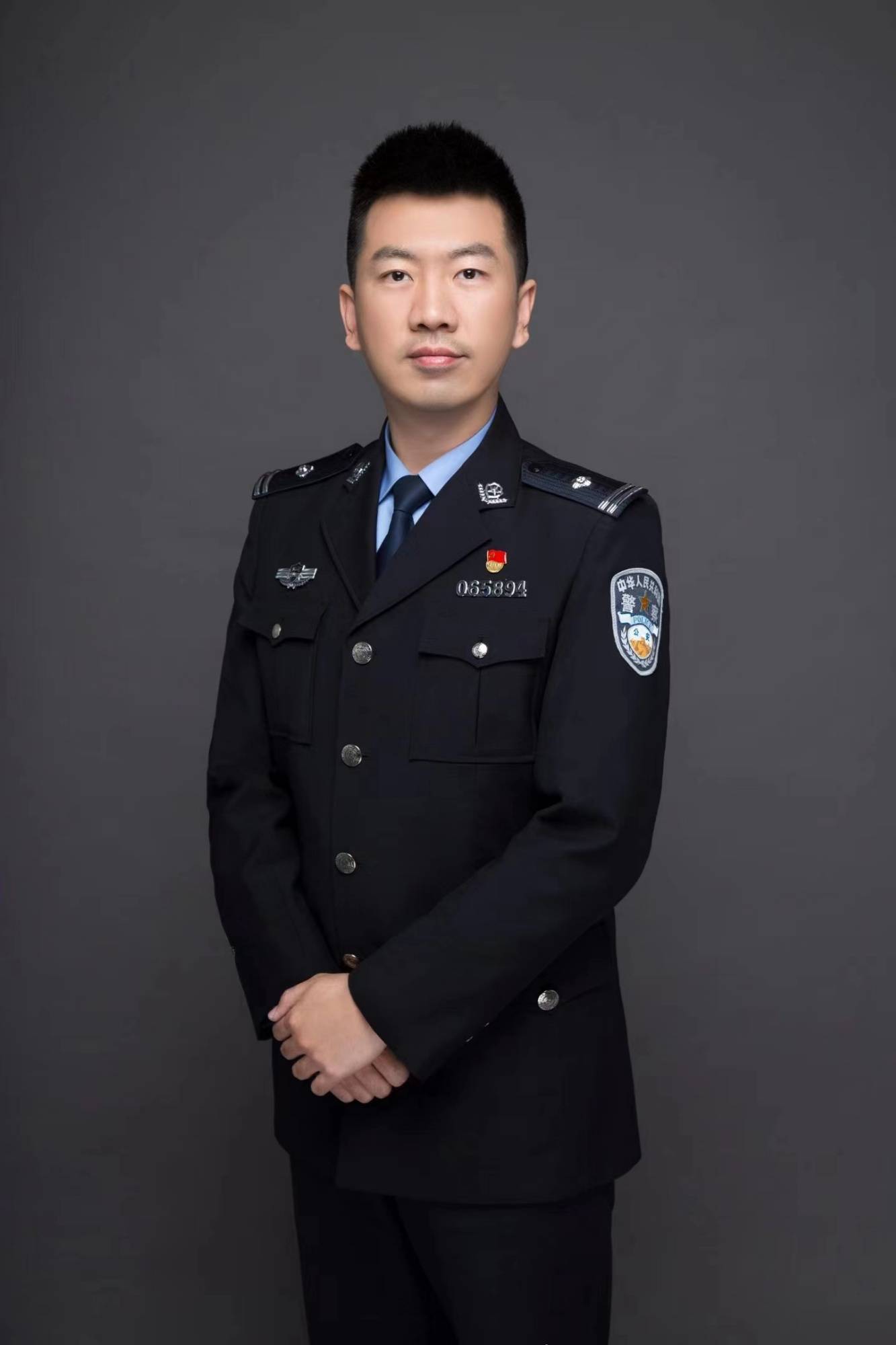 北京市公安局海淀分局刑侦支队反诈中心中队长杨帆杨帆说:"对于中小