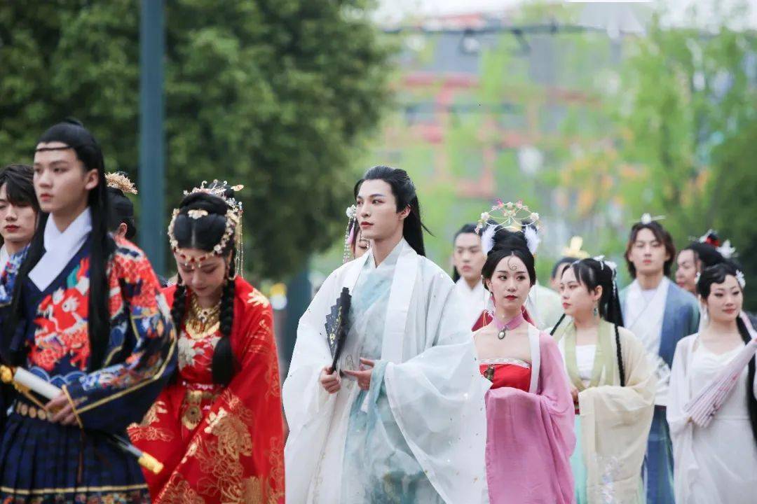 是《苍兰诀》,上海欢乐谷国风华服节即将来袭~_山海_毛一楷_舞团