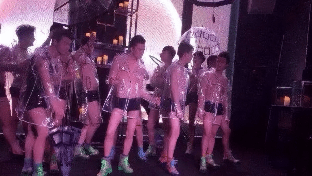 2019年白马会所覆灭记:令无数富婆欲罢不能,因头牌鸭王一夜覆灭_工作