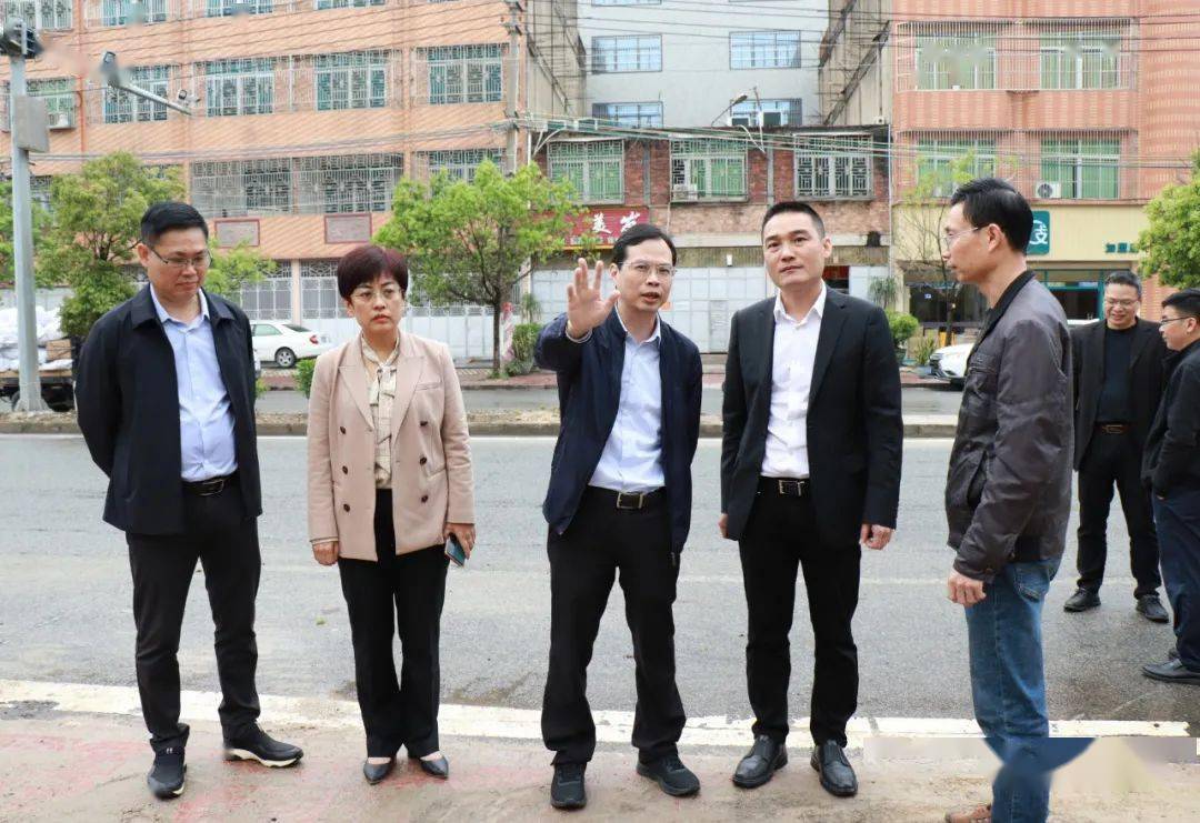 上午,潮阳区长带队到现场._工作_综合市场_尤朝东