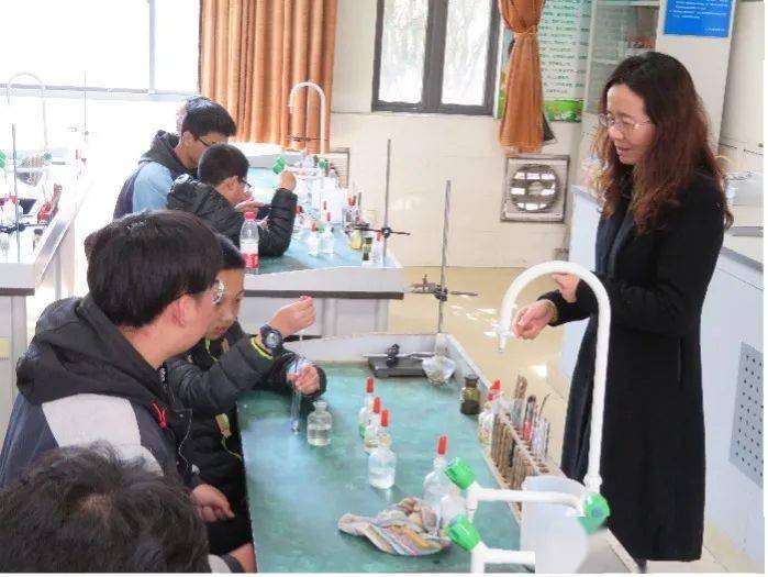张江科学城教育资源简介(华东师范大学张江实验中学)_高科技园区_课程
