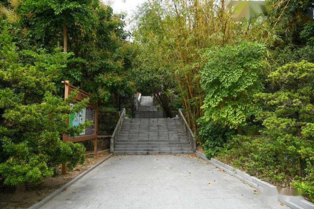 打卡南粤古驿道:海永无波公园_石刻_烽火台_居民
